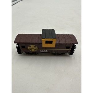 HO Scale Bachmann Sante Fe ATSF 999628 Wide Vision Caboose